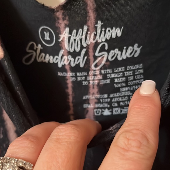 Affliction standard series vintage distressed & bleached comfy Tshirt - Picture 2 of 6